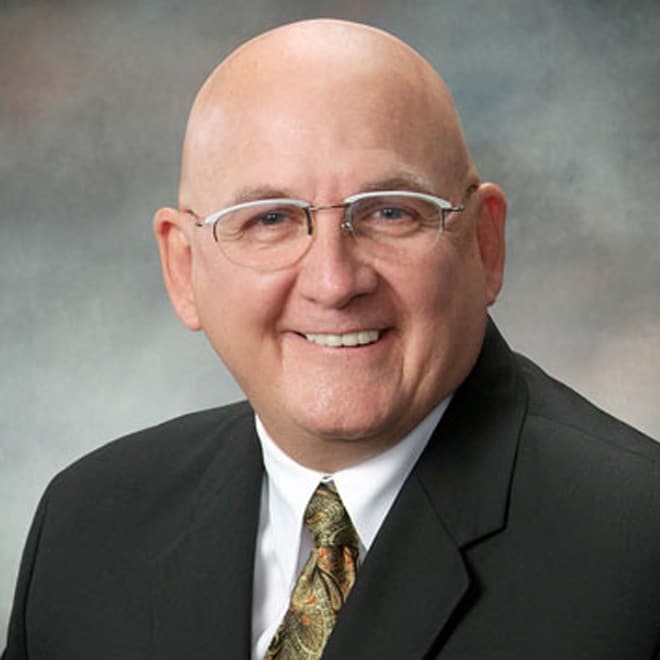 Kenneth R. Thomas Hi, I’m Kenneth D. Thomas . I’m a blogger.